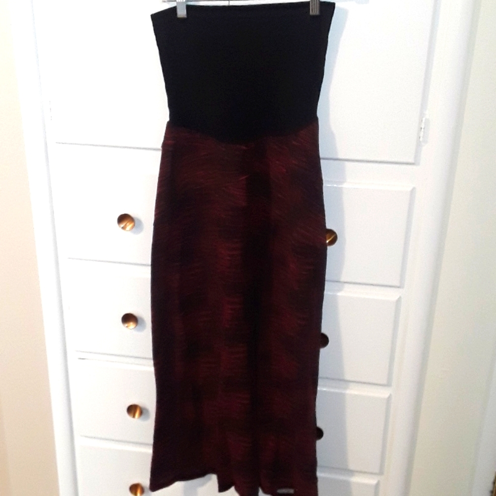 Motherhood maternity skirt